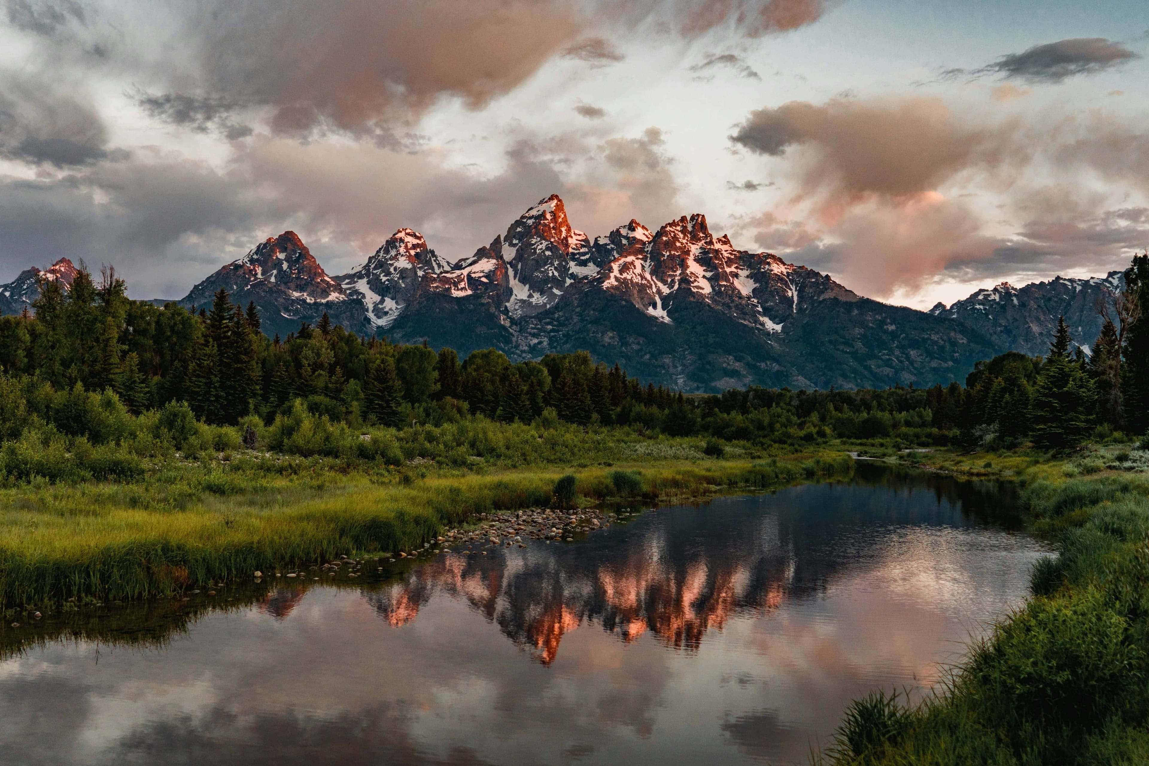 Wyoming Car Shipping Services