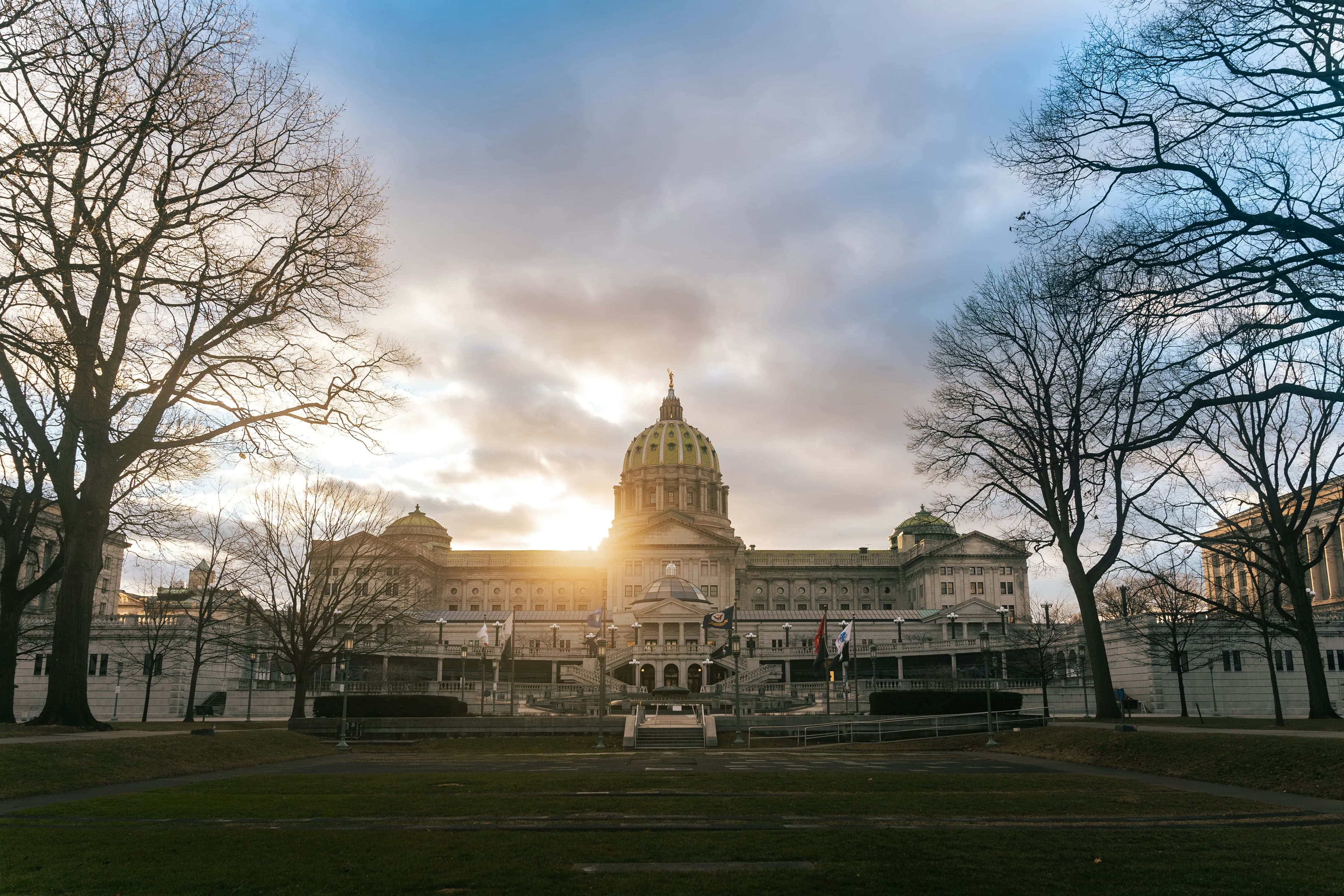 Harrisburg to Washington Car Shipping