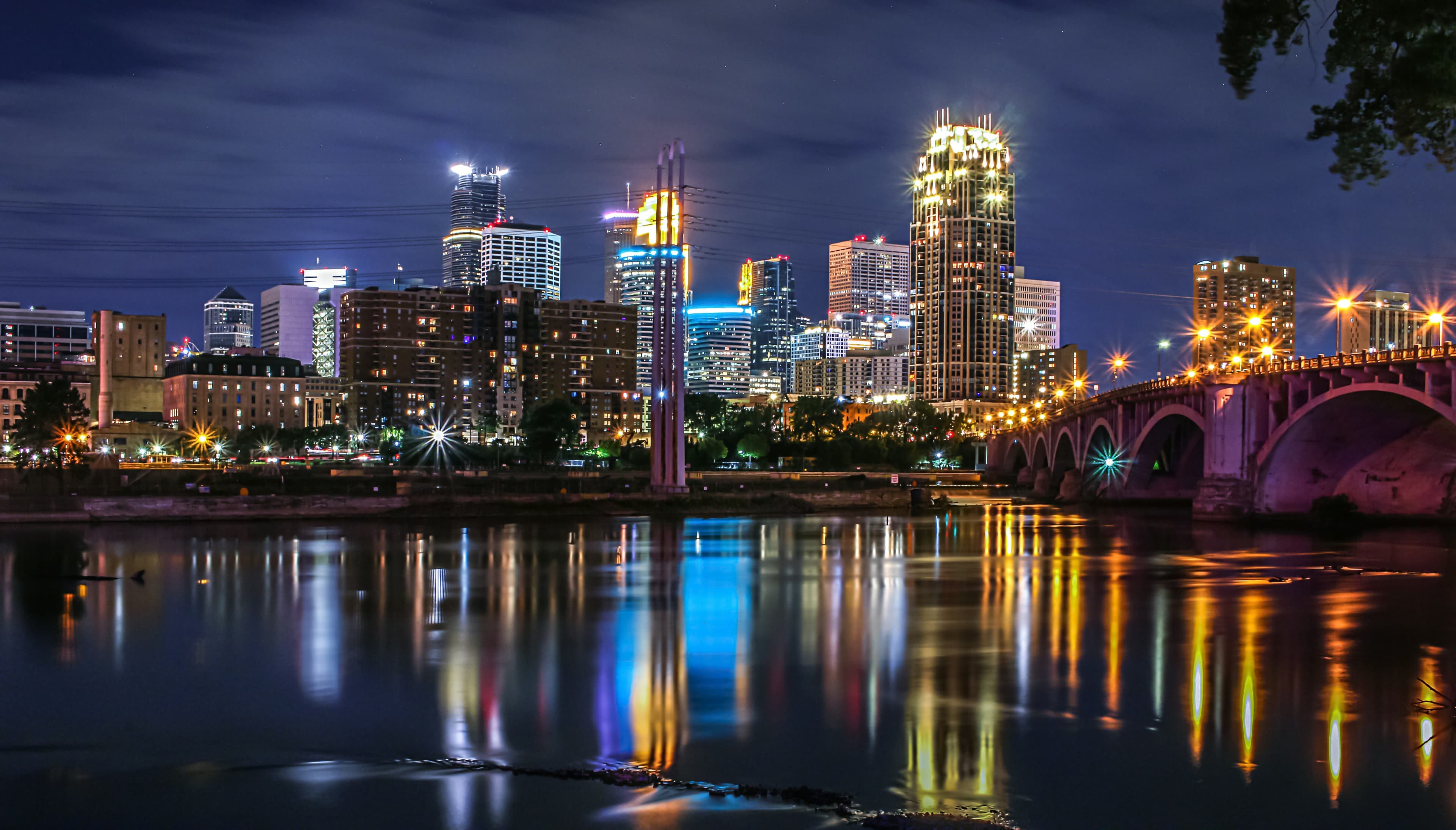 Minneapolis to Cincinnati Car Shipping
