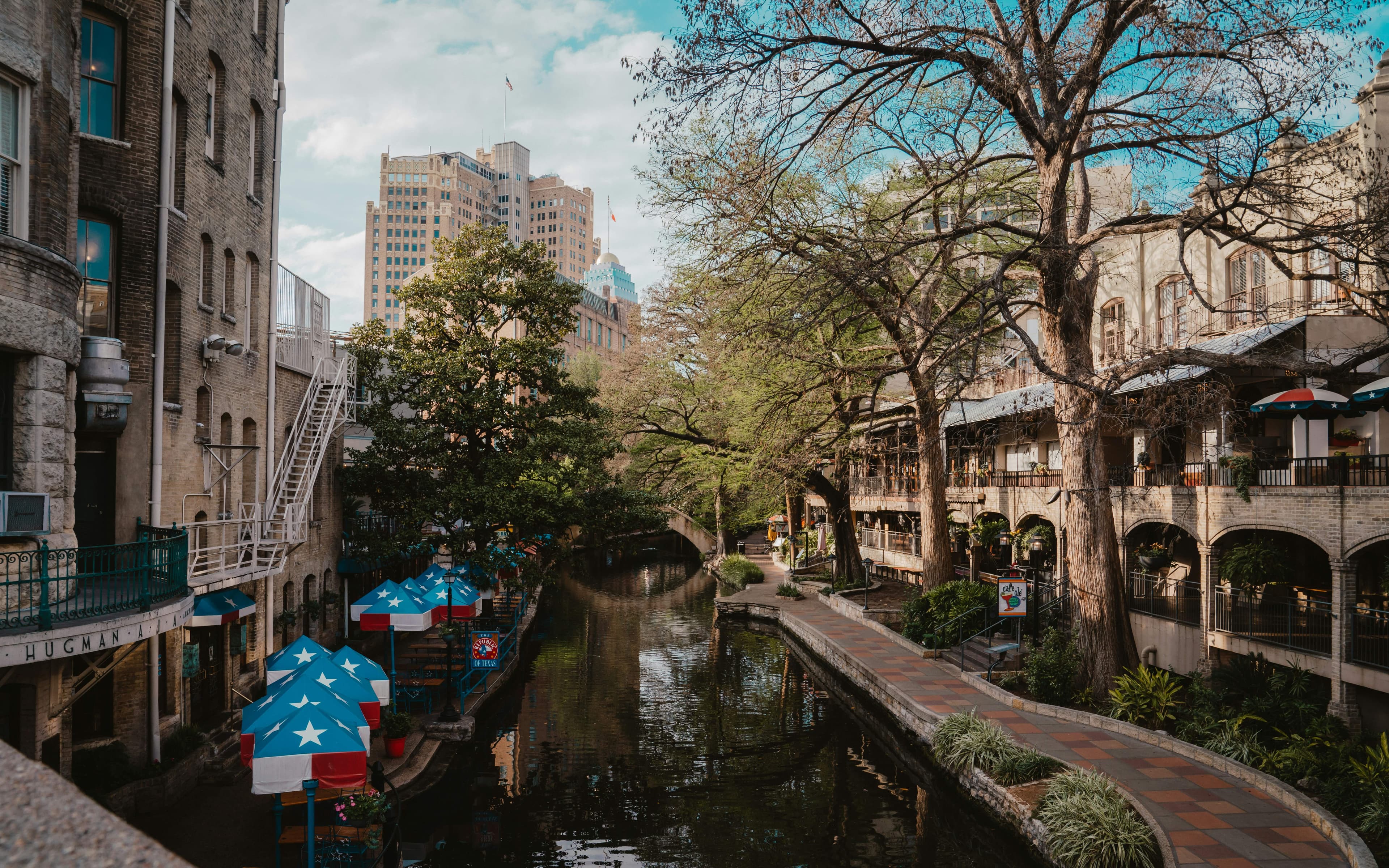 San Antonio to Cincinnati Car Shipping